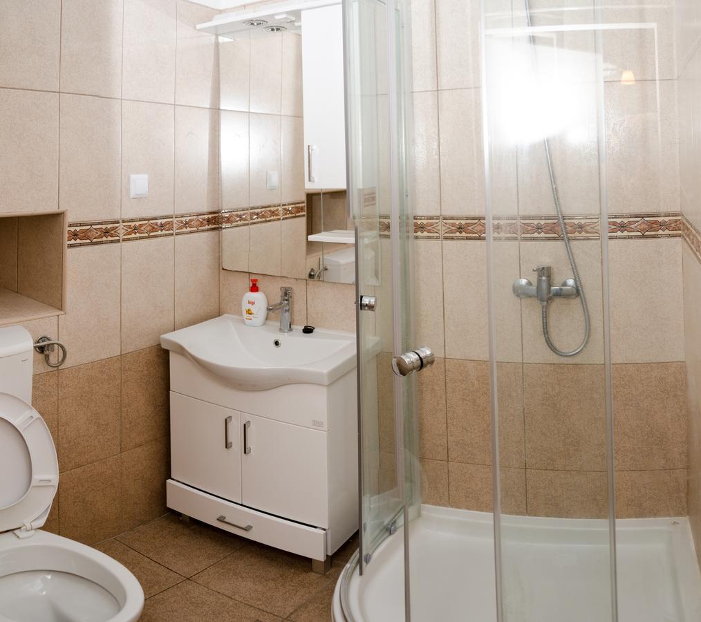 Guesthouse Unique サラエヴォ エクステリア 写真