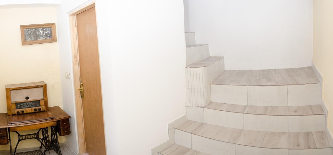 Guesthouse Unique サラエヴォ エクステリア 写真